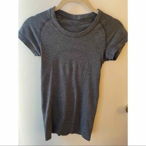 Lululemon shirt